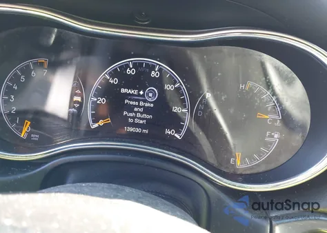 2016 Jeep Grand Cherokee Limited z USA, uszkodzony, nr VIN 1C4RJFBG8GC358117